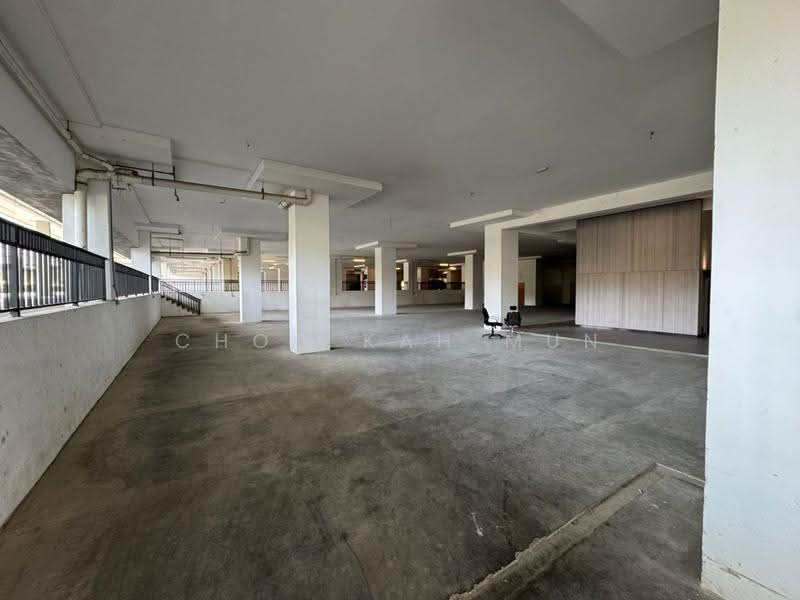 Shop for Rent in Seri Kembangan (Selangor) - Choo Kah Mun - Interior - PropertyGuru.com.my