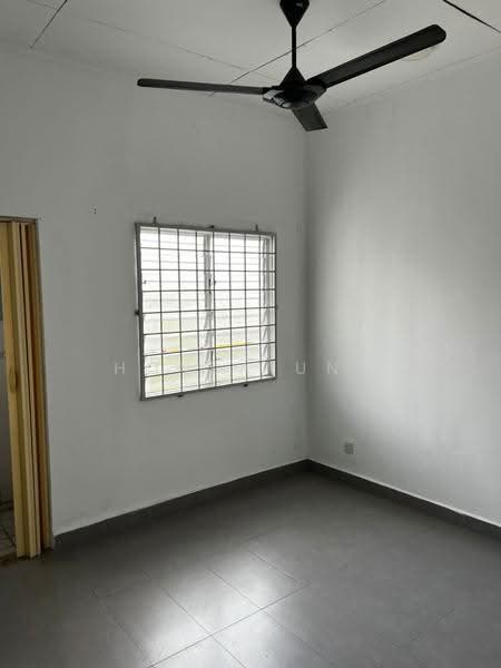 1-storey Terraced House for Sale in Bandar Sri Damansara (Selangor) - Honsa Ung - Interior - PropertyGuru.com.my