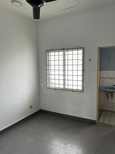 1-storey Terraced House for Sale in Bandar Sri Damansara (Selangor) - Honsa Ung - Interior - PropertyGuru.com.my