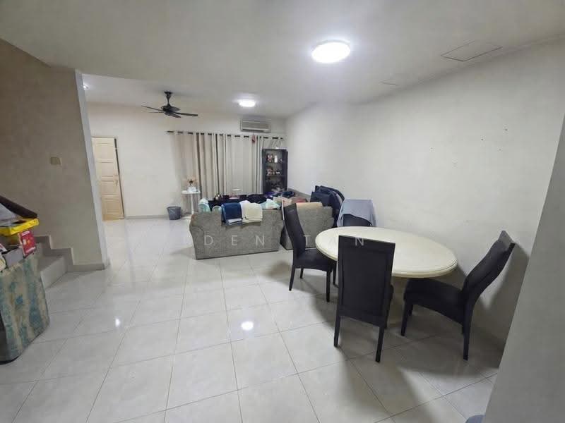 2-storey Terraced House for Sale in Ehsan Jaya (Johor Bahru) - Iden Tan - Living Room - PropertyGuru.com.my