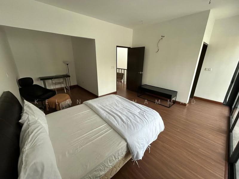 Rumah Teres 2-Tingkat untuk Dijual di Cheras (Selangor) - Kelana Mohammad - Master Bedroom - PropertyGuru.com.my