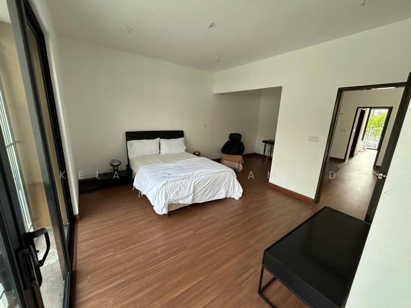 Rumah Teres 2-Tingkat untuk Dijual di Cheras (Selangor) - Kelana Mohammad - Master Bedroom - PropertyGuru.com.my
