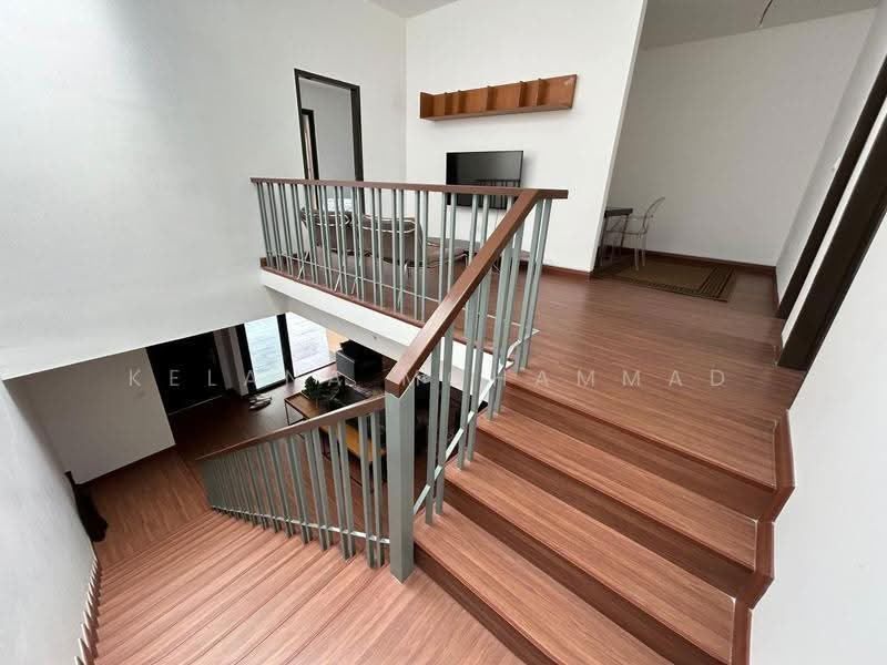 Rumah Teres 2-Tingkat untuk Dijual di Cheras (Selangor) - Kelana Mohammad - Staircase - PropertyGuru.com.my