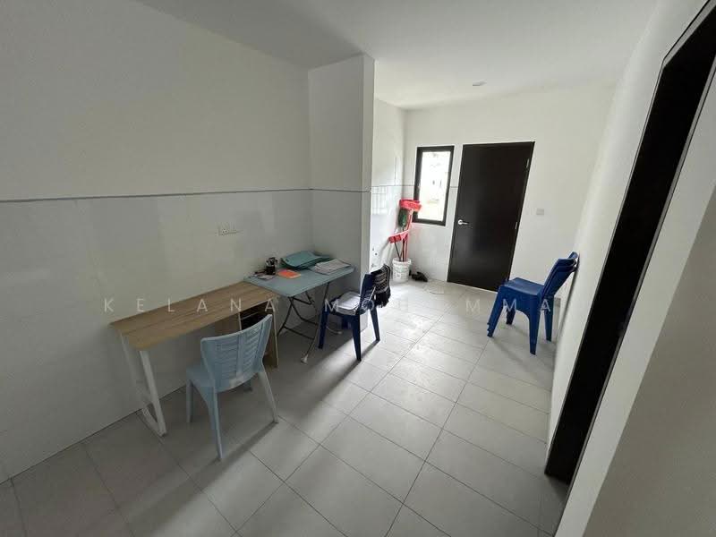 Rumah Teres 2-Tingkat untuk Dijual di Cheras (Selangor) - Kelana Mohammad - Kitchen - PropertyGuru.com.my