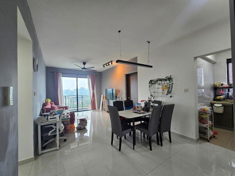 Kediaman Servis untuk Dijual di Country Garden Central Park - Jeffrey Lim - PropertyGuru.com.my