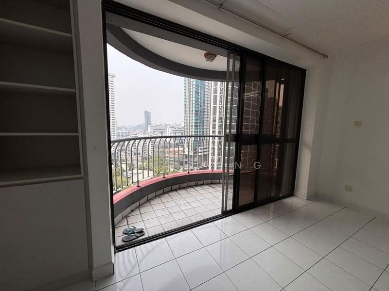 Kondominium untuk Disewa di Mont Kiara Palma - James Eng - Balcony - PropertyGuru.com.my