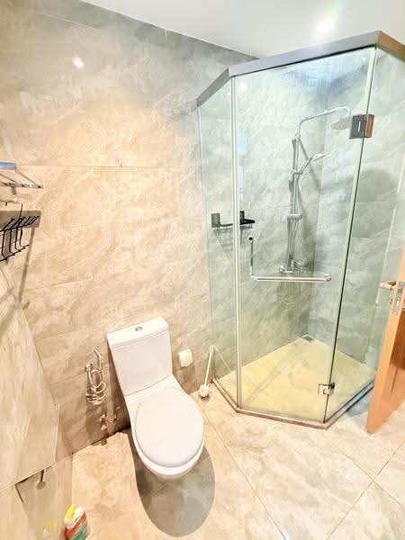 Service Residence for Rent at R&F Princess Cove Phase 1 - Jerry Ng - Bathroom - PropertyGuru.com.my