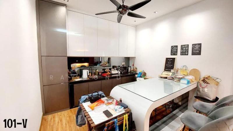 Semi-Detached House for Sale in Shah Alam (Selangor) - Raymond Choo - Kitchen - PropertyGuru.com.my