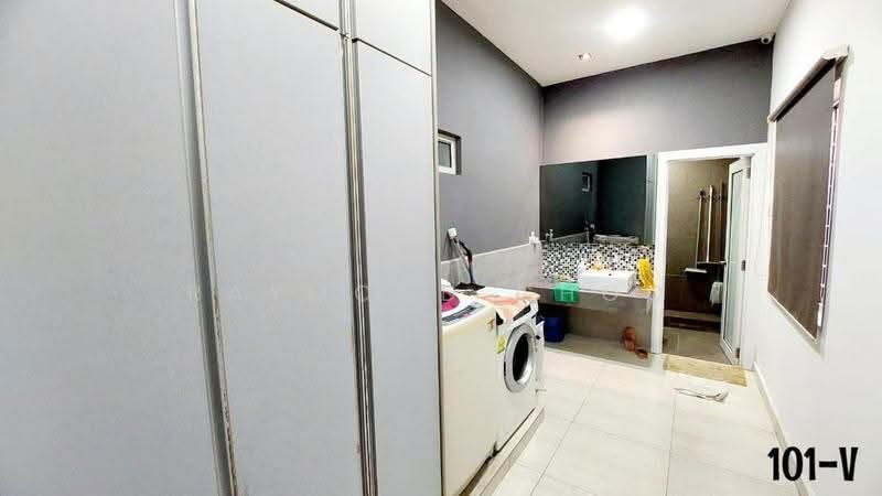 Semi-Detached House for Sale in Shah Alam (Selangor) - Raymond Choo - Bathroom - PropertyGuru.com.my