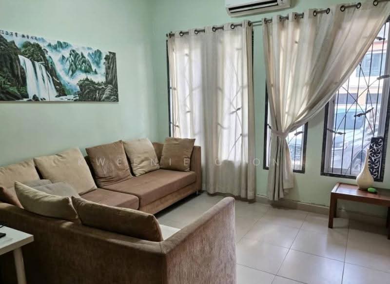 2-storey Terraced House for Sale in Bukit Jalil (Kuala Lumpur) - Kweenie Chong - Living Room - PropertyGuru.com.my