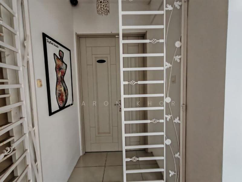 Condominium for Sale at 10 Island Resort - Sharon Khor - Entrance - PropertyGuru.com.my