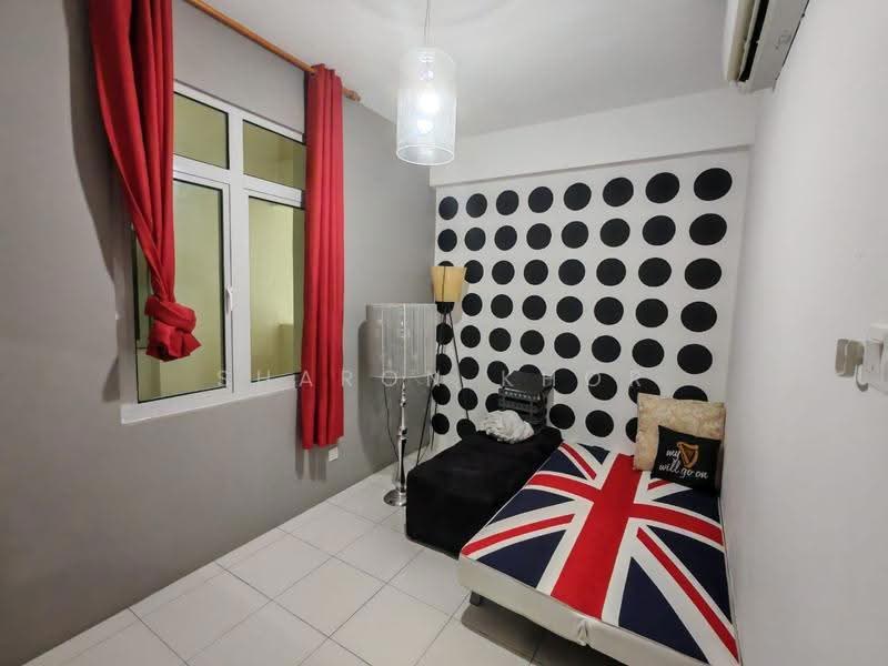 Condominium for Sale at 10 Island Resort - Sharon Khor - Bedroom - PropertyGuru.com.my