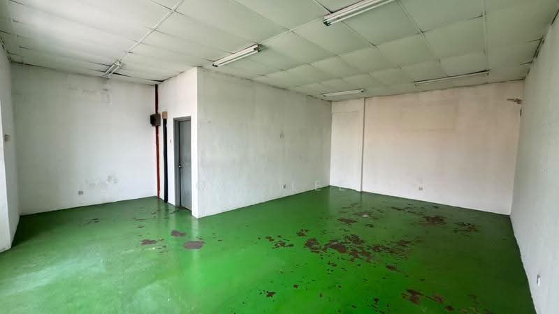Factory for Rent in Taman Perindustrian Tago (Kepong) - GEE Lee - Interior - PropertyGuru.com.my