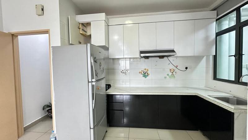 Service Residence for Rent at ARC @ Austin Hills - Vivien Tan - Kitchen - PropertyGuru.com.my