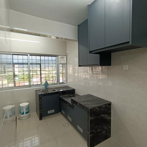 Apartment for Rent at Pandan Ria (Block A & B) - Aeris Heng - Kitchen - PropertyGuru.com.my
