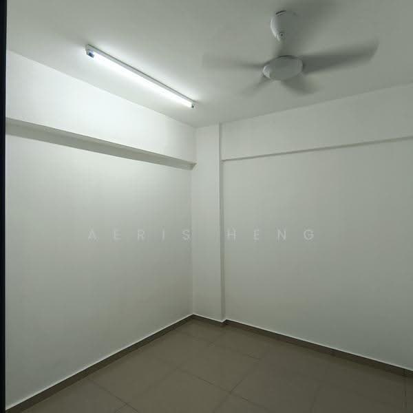 Apartment for Rent at Pandan Ria (Block A & B) - Aeris Heng - Room - PropertyGuru.com.my