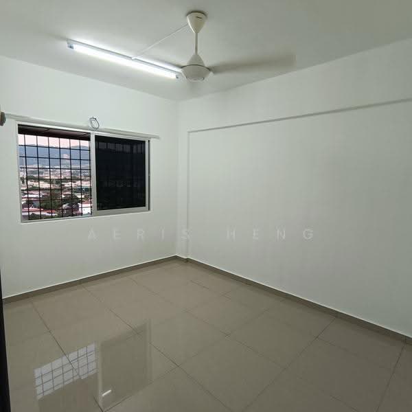 Apartment for Rent at Pandan Ria (Block A & B) - Aeris Heng - Room - PropertyGuru.com.my
