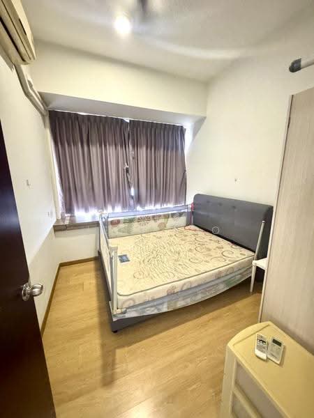 Condominium for Sale at Bay Point @ Country Garden Danga Bay - Jeny Loo - Bedroom - PropertyGuru.com.my