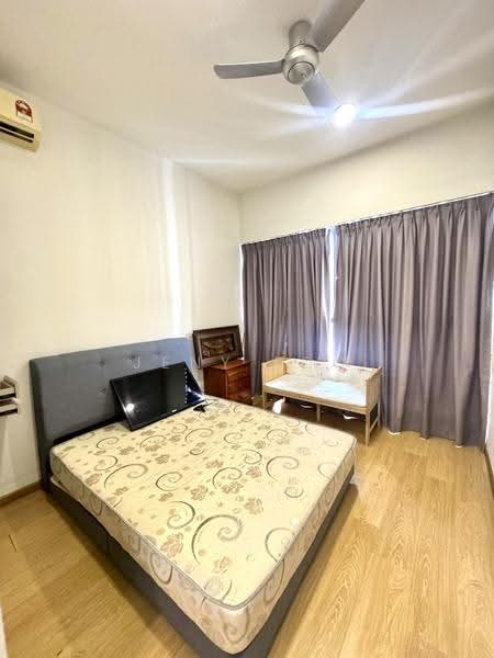 Condominium for Sale at Bay Point @ Country Garden Danga Bay - Jeny Loo - Bedroom - PropertyGuru.com.my