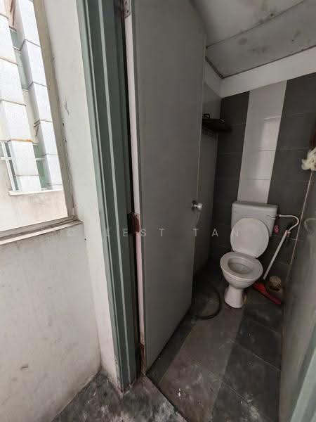 Shop for Sale in Taman Mount Austin (Tebrau) - Celest Tan - PropertyGuru.com.my
