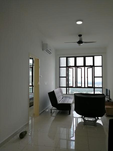 Kediaman Servis untuk Dijual di D'Summit Residences - Dave Sim - Living Room - PropertyGuru.com.my