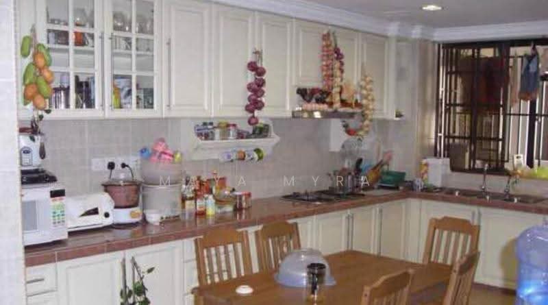 Condominium for Rent at Bayu Tasik 1 - Maya Myra - Kitchen - PropertyGuru.com.my