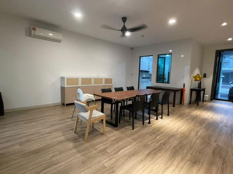 Semi-Detached House for Rent in Cyberjaya (Selangor) - Ivy Wong - Dining Room - PropertyGuru.com.my