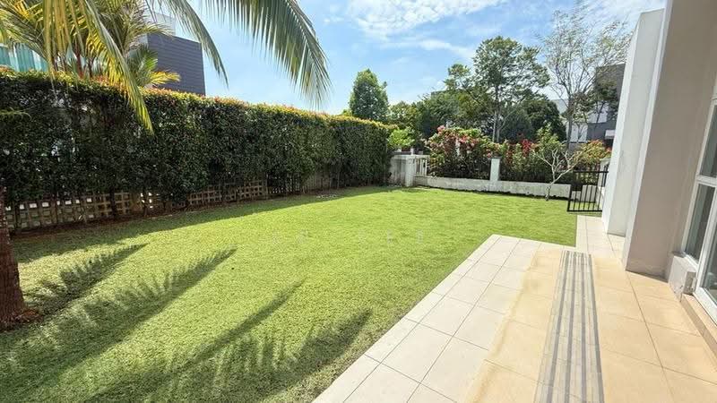 Rumah Banglo untuk Disewa di Iskandar Puteri (Nusajaya) (Johor) - JP Lee - Garden - PropertyGuru.com.my