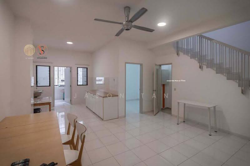 Rumah Teres 2-Tingkat untuk Disewa di Setia Alam (Selangor) - Jason Tan - Kitchen - PropertyGuru.com.my