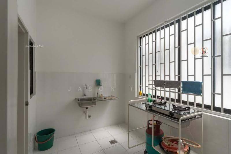 Rumah Teres 2-Tingkat untuk Disewa di Setia Alam (Selangor) - Jason Tan - Kitchen - PropertyGuru.com.my