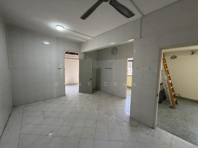 Rumah Berkembar untuk Dijual di Taman Overseas Union (Taman Oug) (Jalan Klang Lama (Old Klang Road)) - Billy Chan - Interior - PropertyGuru.com.my
