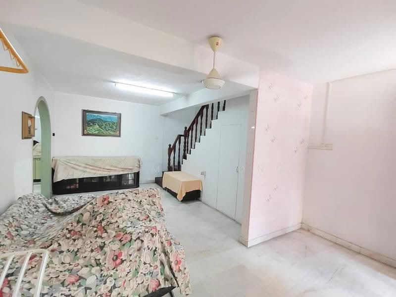 Rumah Teres 2-Tingkat untuk Dijual di Taman Sri Sinar (Segambut) - Jasmine Ong - Living Room - PropertyGuru.com.my