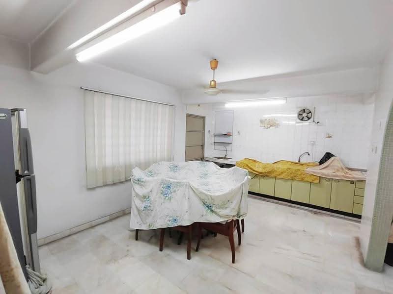 Rumah Teres 2-Tingkat untuk Dijual di Taman Sri Sinar (Segambut) - Jasmine Ong - Kitchen - PropertyGuru.com.my