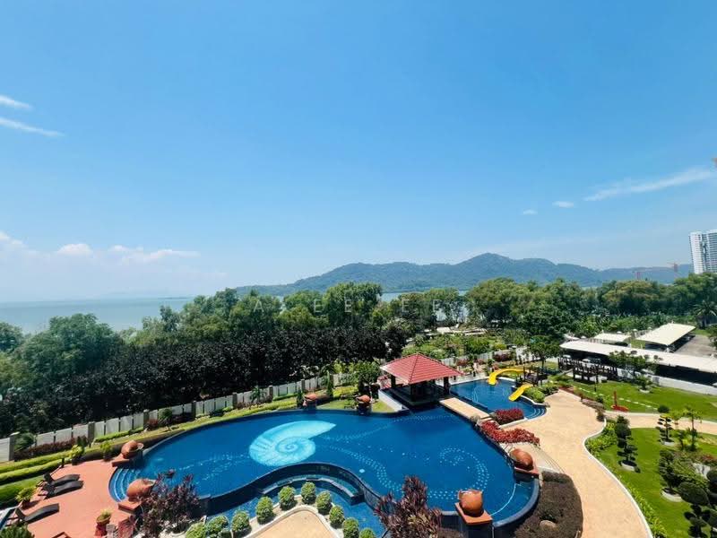 Condominium for Rent at Putra Marine Resort - A Ee Ee - Pool - PropertyGuru.com.my