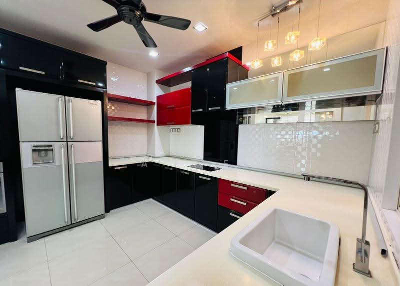 Condominium for Rent at Putra Marine Resort - A Ee Ee - Kitchen - PropertyGuru.com.my