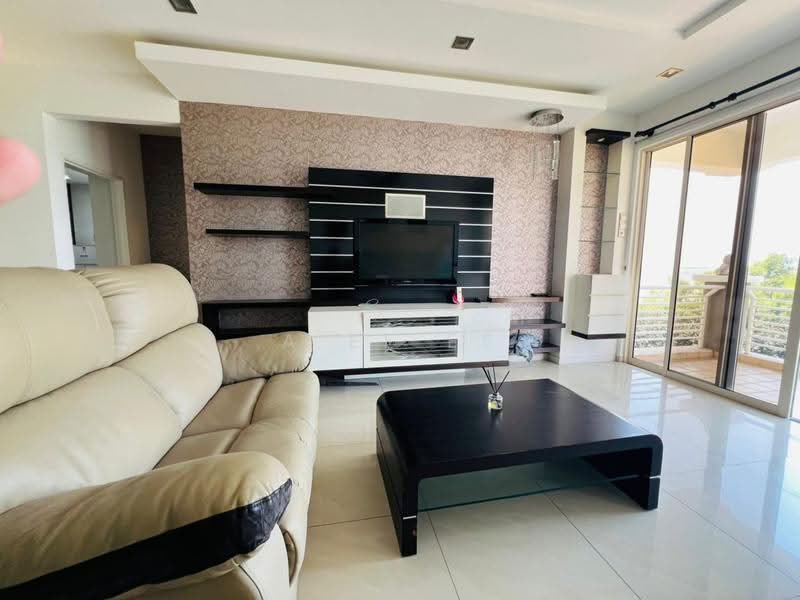 Condominium for Rent at Putra Marine Resort - A Ee Ee - Living Room - PropertyGuru.com.my
