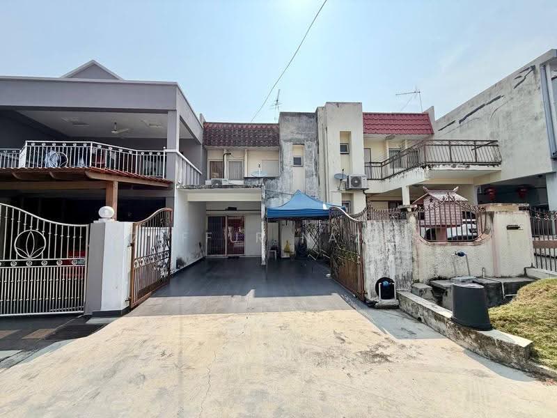 2-storey Terraced House for Sale in Taman Bukit Teratai (Ampang) - Zaffur Nazri - Exterior - PropertyGuru.com.my