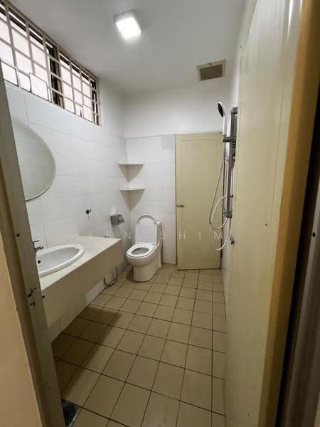 2.5-storey Terraced House for Sale in Ampang Hilir (Ampang) - Yen Shim - PropertyGuru.com.my