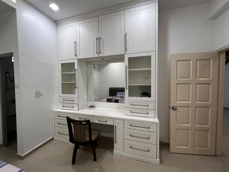 2.5-storey Terraced House for Sale in Ampang Hilir (Ampang) - Yen Shim - PropertyGuru.com.my