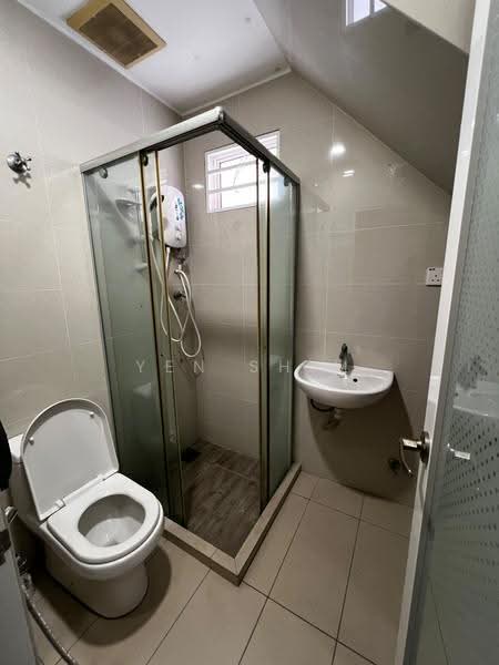 2.5-storey Terraced House for Sale in Ampang Hilir (Ampang) - Yen Shim - PropertyGuru.com.my