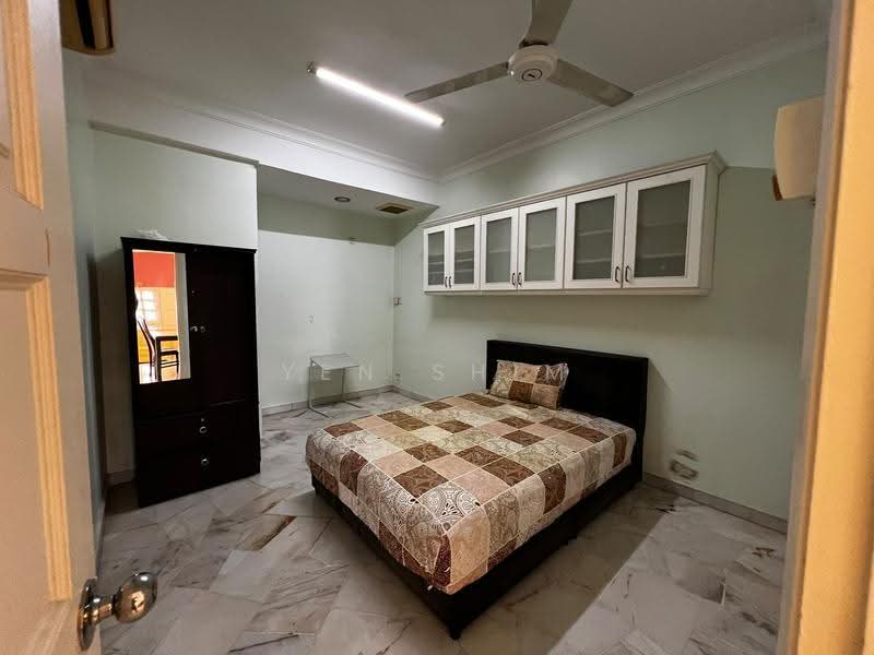 2.5-storey Terraced House for Sale in Ampang Hilir (Ampang) - Yen Shim - PropertyGuru.com.my