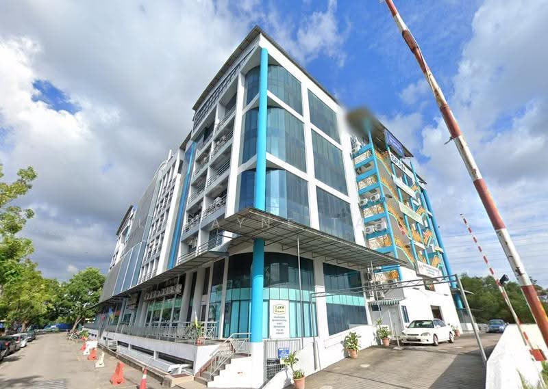 Office for Rent in Taman Arowana (Seberang Jaya) - Larayne Tan - Exterior - PropertyGuru.com.my