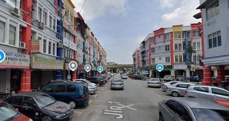 Shop for Rent in Kawasan Perindustrian Batu Caves (Batu Caves) - Jun How - Exterior - PropertyGuru.com.my