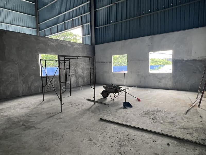 Warehouse for Rent in Kampung Baru Subang (Sungai Buloh) - Ciana Lim - Interior - PropertyGuru.com.my