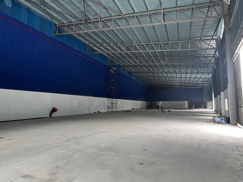 Warehouse for Rent in Kampung Baru Subang (Sungai Buloh) - Ciana Lim - PropertyGuru.com.my