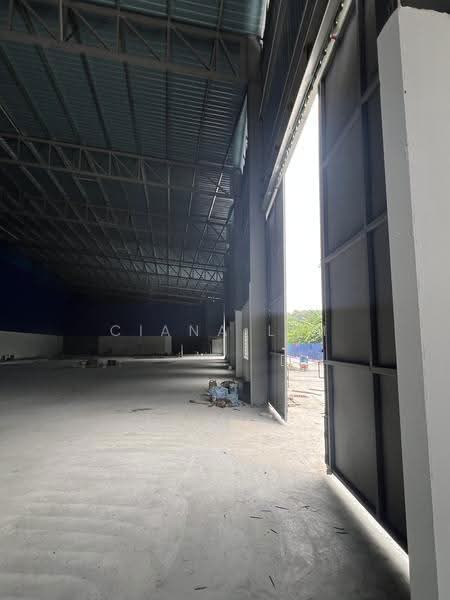 Warehouse for Rent in Kampung Baru Subang (Sungai Buloh) - Ciana Lim - PropertyGuru.com.my