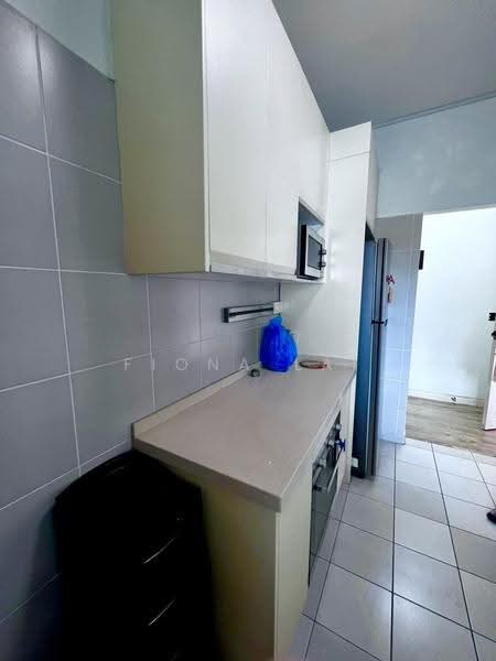 Kondominium untuk Dijual di Alam Damai - Fiona Lai - Kitchen - PropertyGuru.com.my