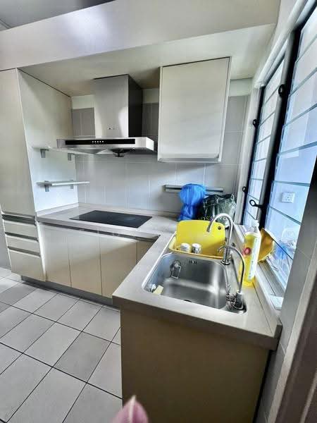 Kondominium untuk Dijual di Alam Damai - Fiona Lai - Kitchen - PropertyGuru.com.my