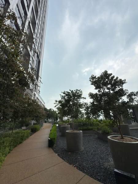 Service Residence for Sale at The Meg Serviced Residence - Harold Lee - Exterior - PropertyGuru.com.my