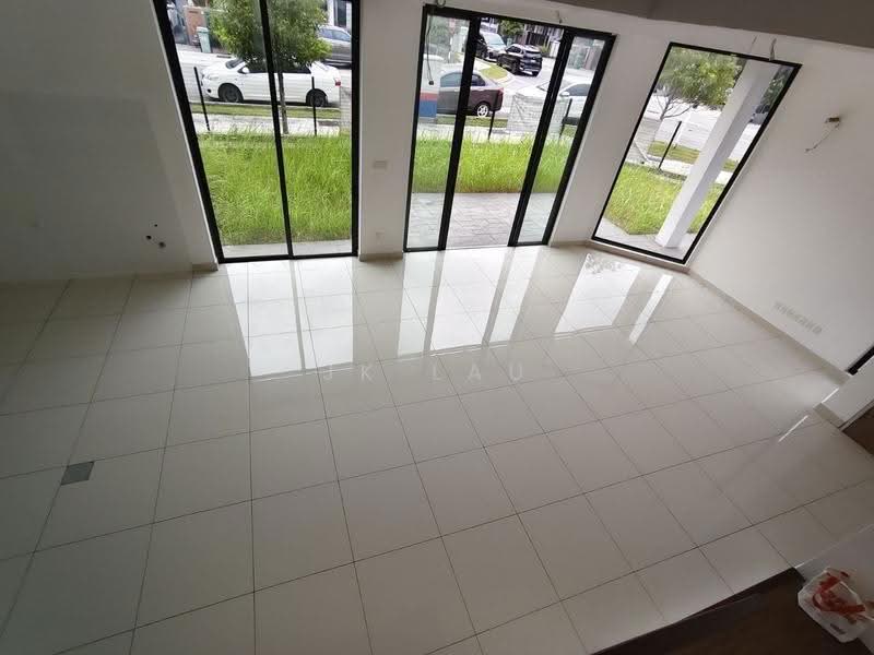 3-storey Terraced House for Sale in Taman Puchong Legenda (Puchong) - JK Lau - Living Room - PropertyGuru.com.my